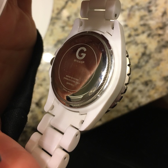 Authentic G by Guess watch - Picture 3 of 4